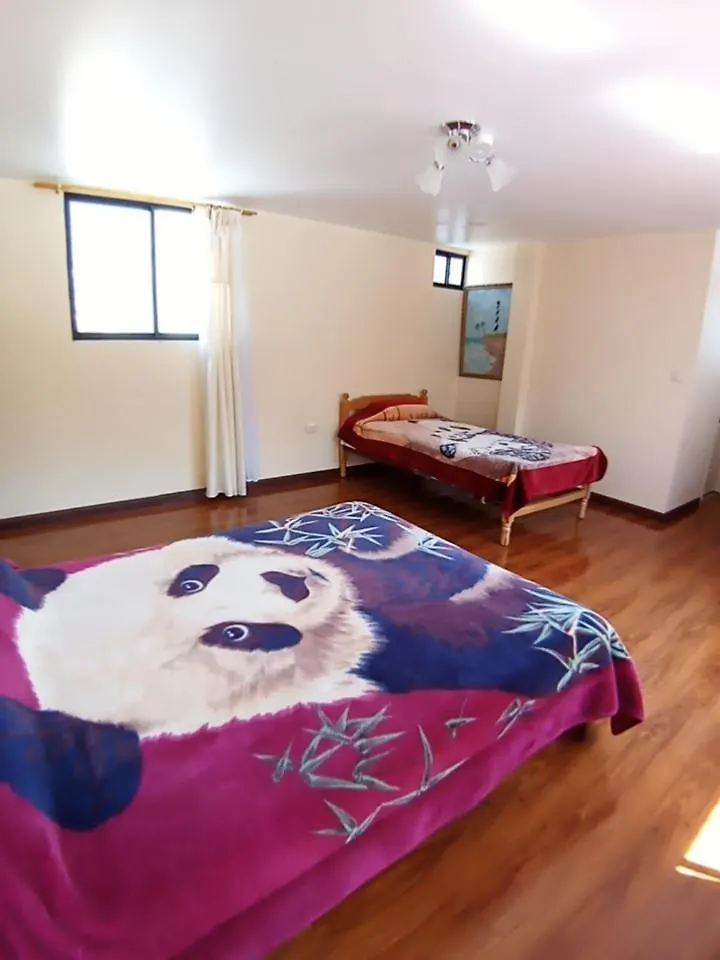 Hostal Atlantis Quito 0*,